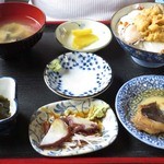 ぬいどう食堂 - 歌舞伎丼