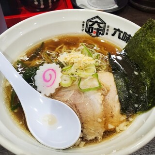 博多あご出汁中華そば 六味亭_1