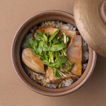 焦がし豚の混ぜ御飯