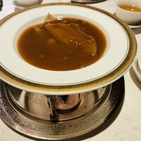 筑紫樓 銀座店 - ふかひれの姿煮込み