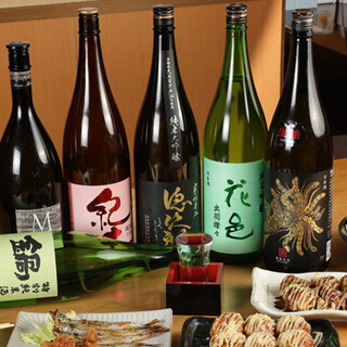 選び抜かれた定番酒から限定酒まで、種類豊富な日本酒が魅力◎