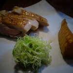 味とく家 - 合間の筍の醤油焼き　丹波地鶏の黒胡椒焼き