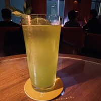 ザ タヴァン グリル＆ラウンジ - 