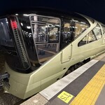 TRAIN SUITE 四季島 - 四季島　青森駅