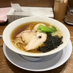 百日紅 - 特製朝ラーメン（醤油）800円