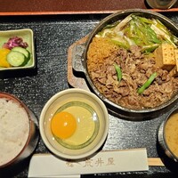 荒井屋 万國橋店 - 牛鍋定食　1,540円