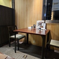 荒井屋 万國橋店 - 店内