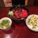 おんどり家 - しろレバ丼ランチ