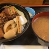 角煮丼屋くろしろ端なれ