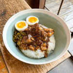 スタンド 緑橋 - 魯肉飯