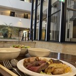 ホテル WBF - 料理写真: