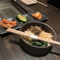 焼肉うしごろ 銀座並木通り店 - 
