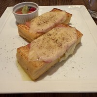 BISTRO FAVORI 代官山 -  BISTRO FAVORI 代官山 -