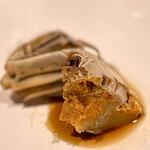 イチリン ハナレ - ❸上海蟹（雄）の蒸し紹興酒掛け
      〜やっぱり雄の上海蟹より卵を持った雌の方が、身も卵も蕩ける濃厚な味わいで堪らないかな。