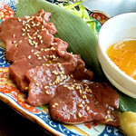 焼肉ホルモンたけ田 - 生食感レバ刺し　1,309円(税込)