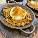 ジョナサン - ほぼ固まりつつあるピラフですが味は一緒ですから(^^)