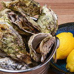 Oyster house Kai - 料理写真:蒸し牡蠣バケツ盛り