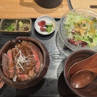 北新地 肉料理 名門 - 
