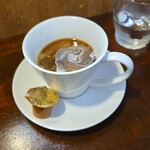 キッチン ブルー グローブ - ホワイトコーヒーへ