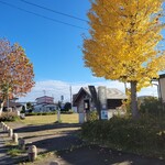 肉と野菜の農家イタリアン アリガト - 近くの公園