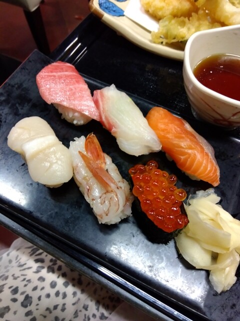 魚一心 小樽五番街店 - 小樽築港（寿司）の写真