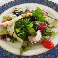 リストランテAO 逗子マリーナ - 地元野菜とタコのサラダ