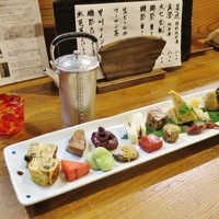 巽蕎麦 志ま平 - １５種類の肴