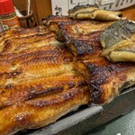 うなぎ 和友 - 鰻重福（折り畳まれた鰻）