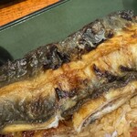 うなぎ 和友 - 皮目