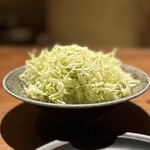 とんかつ ここまでやるか。 - キャベツ