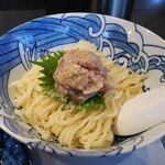 弘明寺丿貫 - 天然ブリの”和え”つけ蕎麦の麺のどんぶり