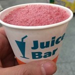 Juicer Bar - オレンジとカシスの生の酸味が活きています。ビタミン補充には最適の一杯です(*´∀｀*)