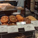 ポワンエリーニュ - 商品棚