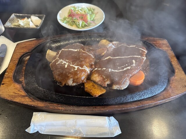 リンダ 俵 - 真室川（洋食）の写真