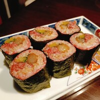 焼肉 にくだらけ - 究極の巻き寿司