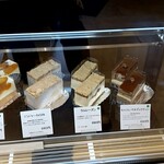 洋菓子舗 茂右衛門 - 