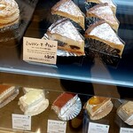 洋菓子舗 茂右衛門 - 
