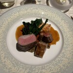 ベージュ アラン・デュカス 東京 - 