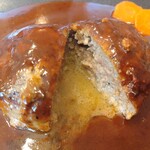 おふさいど カフェアンドレストラン - あふれる肉汁