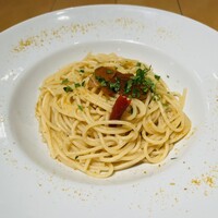 Osteria UVA RARA 横浜 - カラスミとアンチョビ風味のペペロンチーノ