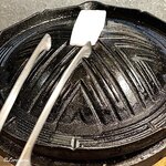 羊屋 えびす - 鐡兜に脂を馴染ませ