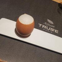 アルティザン ドゥ ラ トリュフ パリ - スクランブルエッグのビネガーのエスプーマ