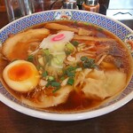 らーめん花楽 - 料理写真:ワンタンメン 1