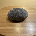 富小路 やま岸 - 亥の子餅