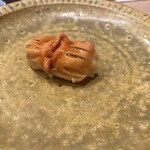 うを徳 - 赤貝のにぎり