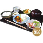 百福定食〈ボリューム満点！〉