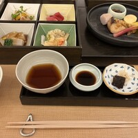 丸の内一丁目 しち十二候 - 