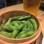 焼売のジョー 千葉店 - アツアツ枝豆