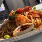 JiProign - 香草パスタに香草がついてないじゃ無いか！と思ったけど一応乾燥バジルが掛かってた^_^