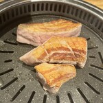 熟成肉専門店 ヨプの王豚塩焼 - 
